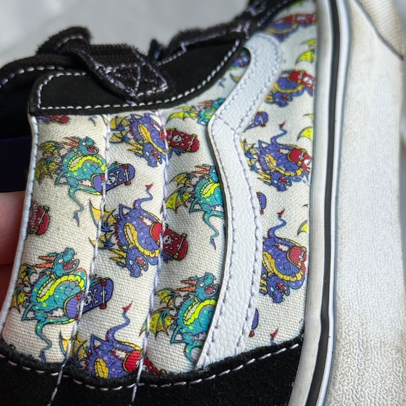 Kids Size US 1.5 (Euro size 32, 19.5 cm) High Top Velcro Vans - Like New! - Picture 5 of 8